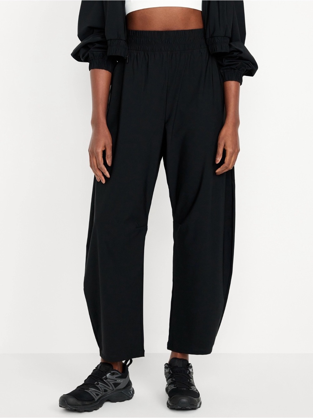 Old Navy High-Waisted SleekTech Barrel Ankle Pants Womens Medium Black